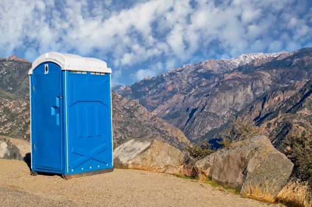 Portable restroom solutions in Shell Kno, MO